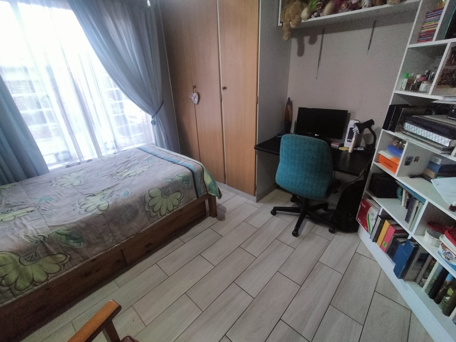 4 Bedroom Property for Sale in Pretoria North Gauteng