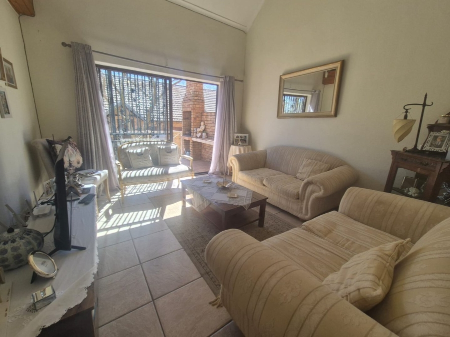 3 Bedroom Property for Sale in Noordheuwel Gauteng