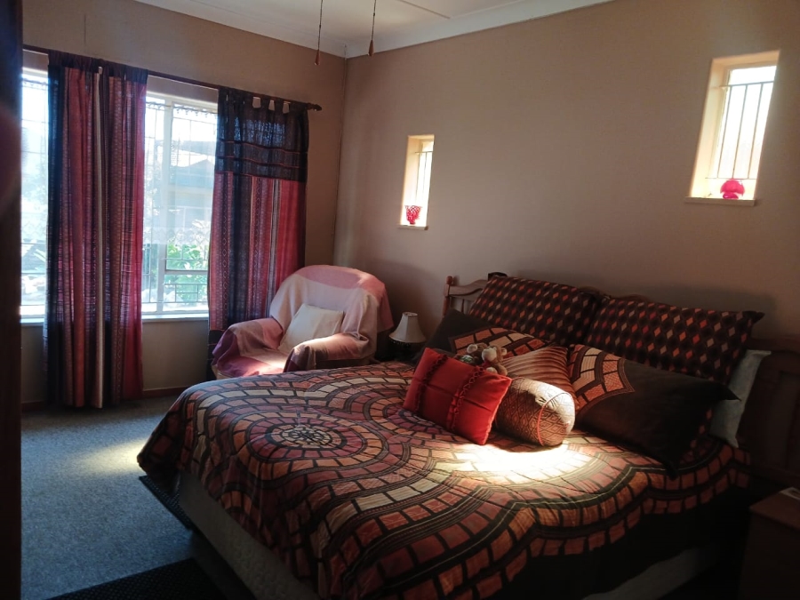 3 Bedroom Property for Sale in Greenhills Gauteng