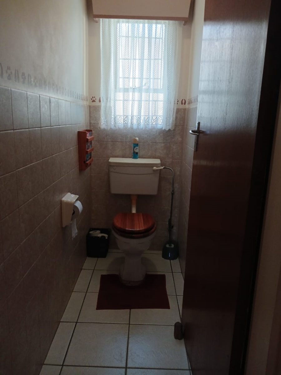 3 Bedroom Property for Sale in Greenhills Gauteng
