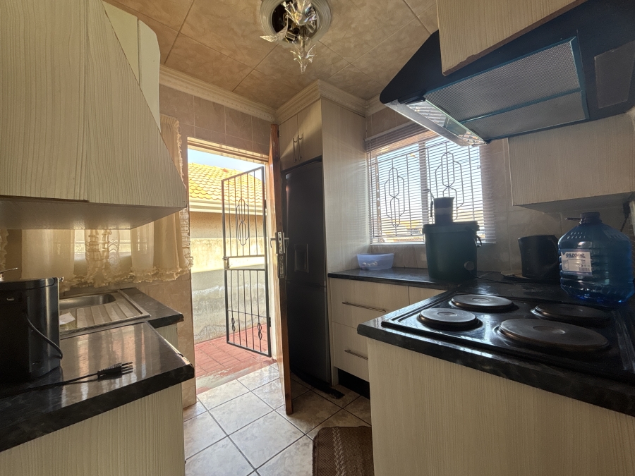2 Bedroom Property for Sale in Vosloorus Gauteng