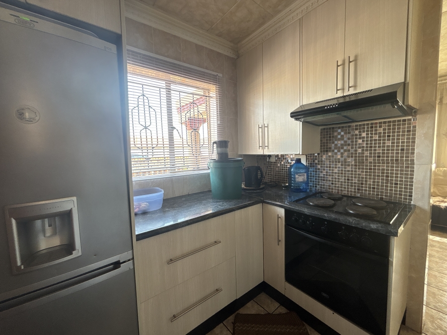 2 Bedroom Property for Sale in Vosloorus Gauteng