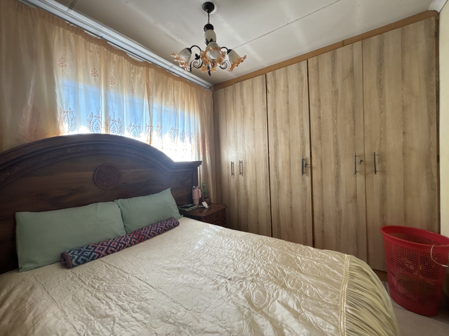 2 Bedroom Property for Sale in Vosloorus Gauteng