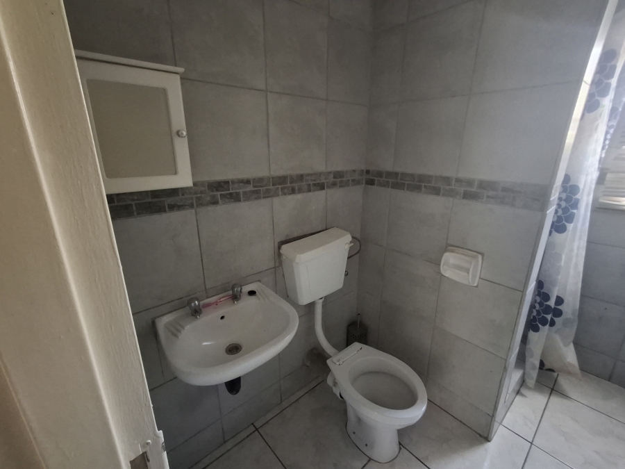 3 Bedroom Property for Sale in Windmill Park Gauteng