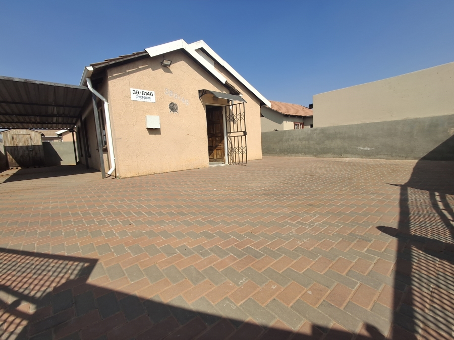 3 Bedroom Property for Sale in Windmill Park Gauteng