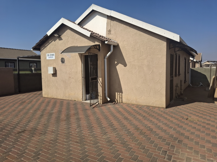 3 Bedroom Property for Sale in Windmill Park Gauteng