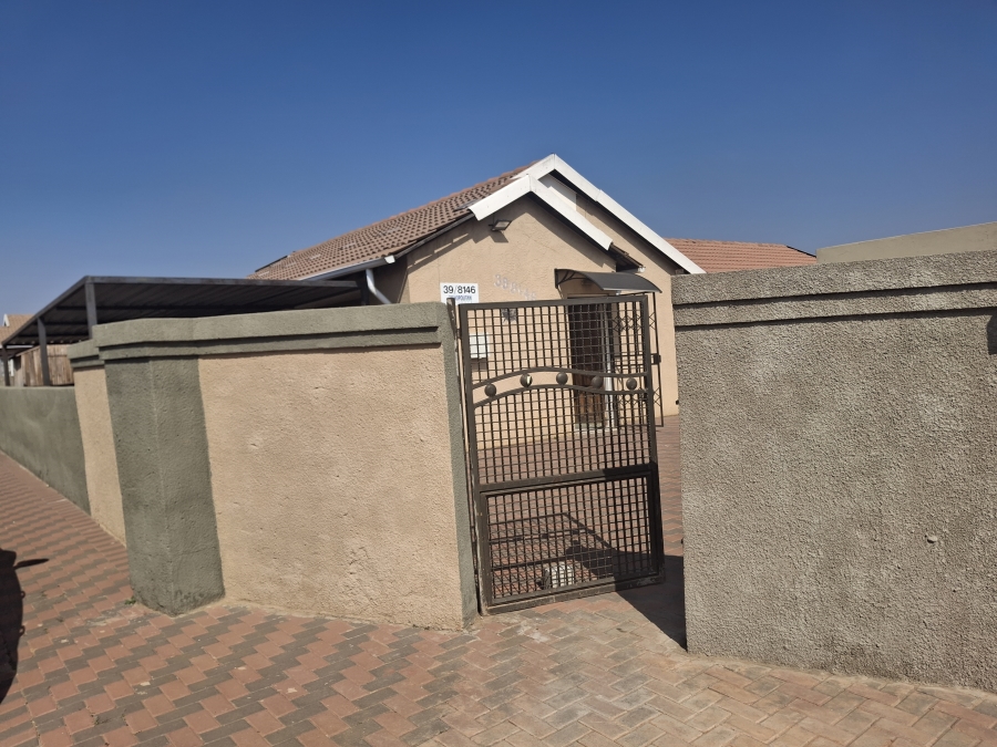 3 Bedroom Property for Sale in Windmill Park Gauteng