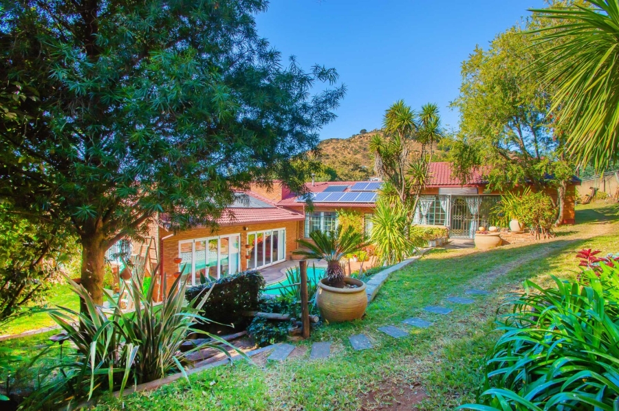 4 Bedroom Property for Sale in Strubensvallei Gauteng