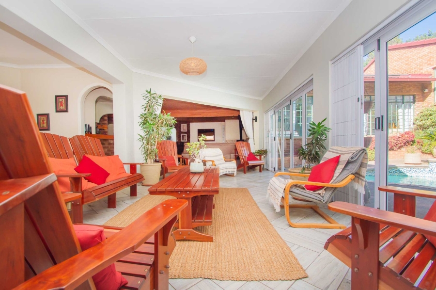 4 Bedroom Property for Sale in Strubensvallei Gauteng