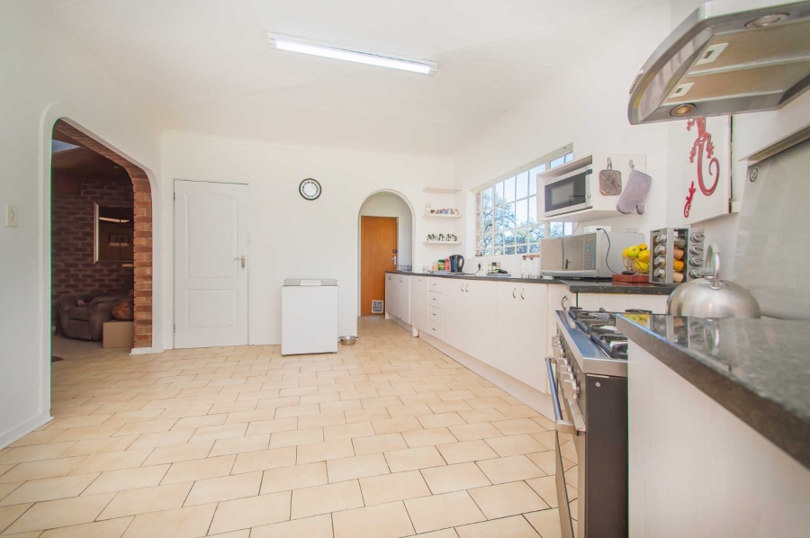 4 Bedroom Property for Sale in Strubensvallei Gauteng