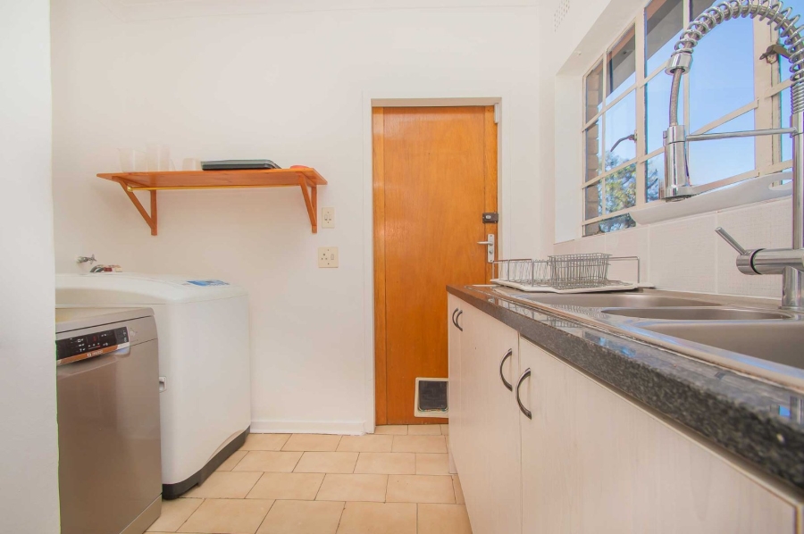4 Bedroom Property for Sale in Strubensvallei Gauteng