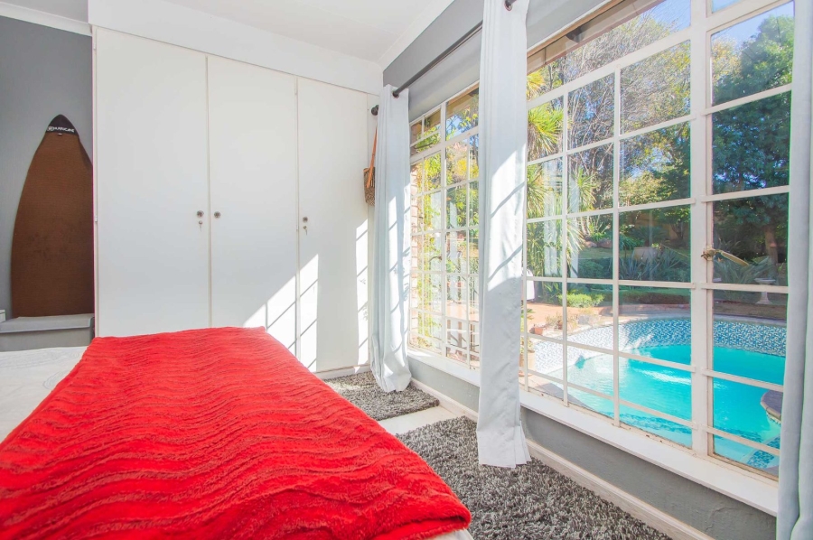 4 Bedroom Property for Sale in Strubensvallei Gauteng