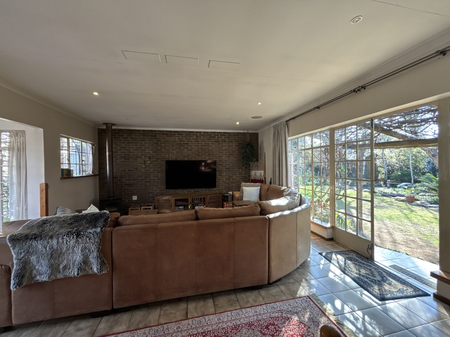 3 Bedroom Property for Sale in Morehill Gauteng