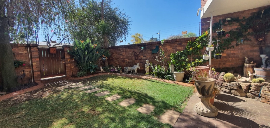 3 Bedroom Property for Sale in Lambton Gauteng