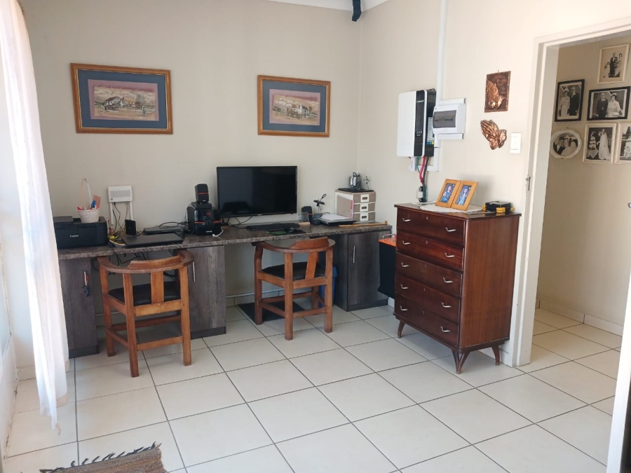 3 Bedroom Property for Sale in Greenhills Gauteng