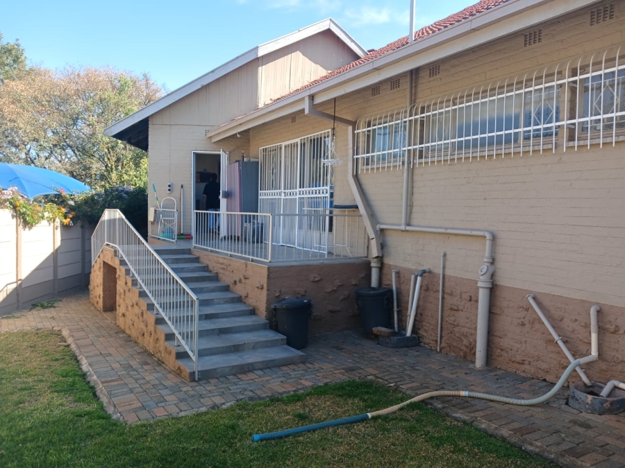 3 Bedroom Property for Sale in Greenhills Gauteng
