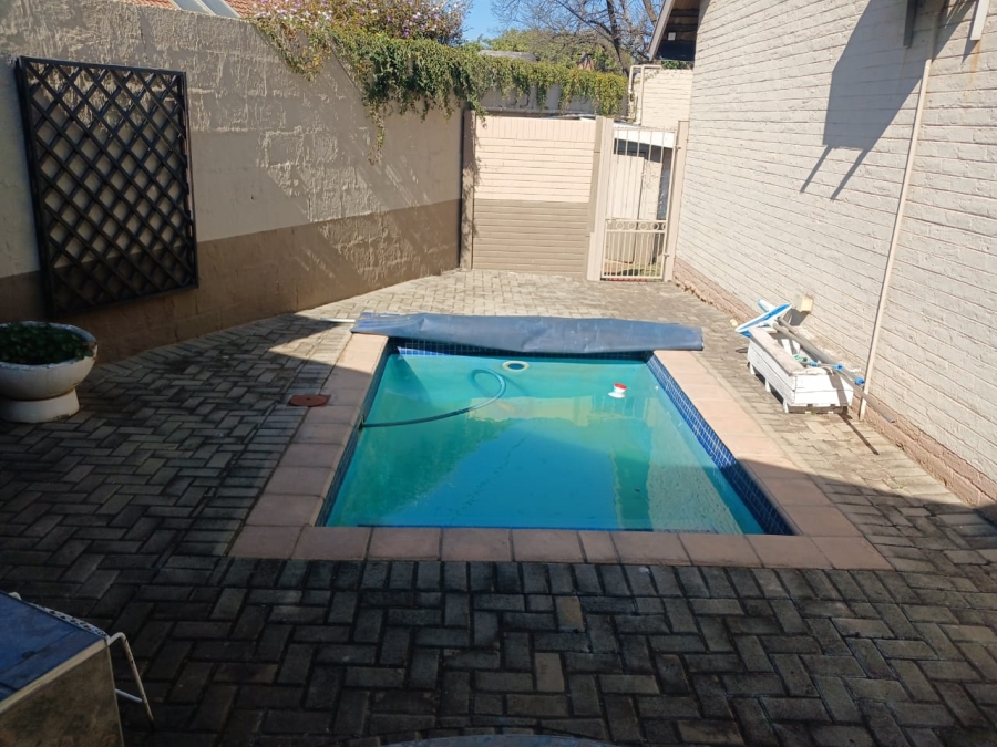 3 Bedroom Property for Sale in Greenhills Gauteng