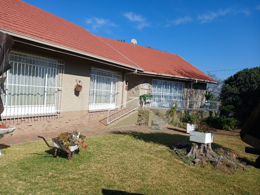 3 Bedroom Property for Sale in Greenhills Gauteng
