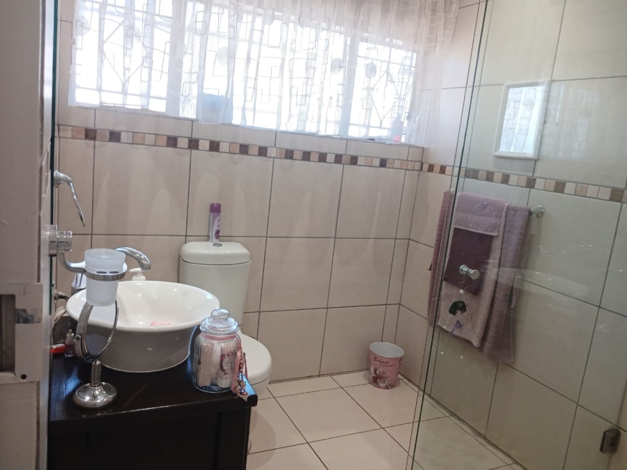 3 Bedroom Property for Sale in Greenhills Gauteng