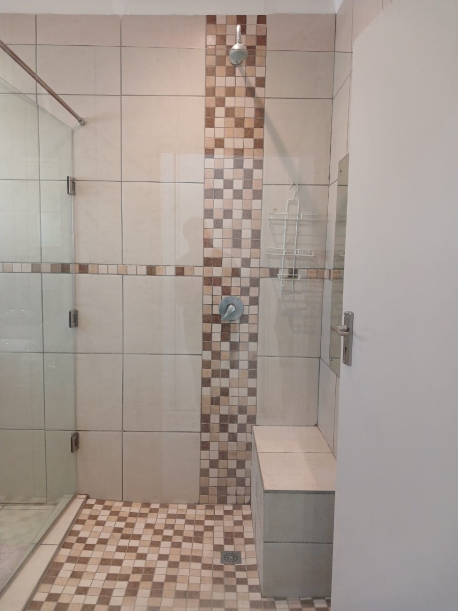 3 Bedroom Property for Sale in Greenhills Gauteng