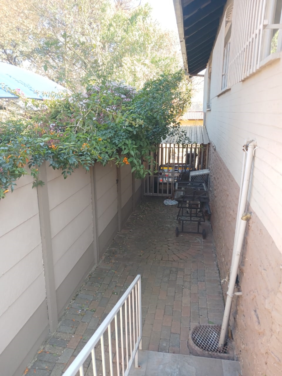 3 Bedroom Property for Sale in Greenhills Gauteng