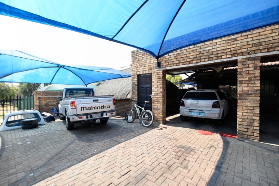 3 Bedroom Property for Sale in Montana Park Gauteng