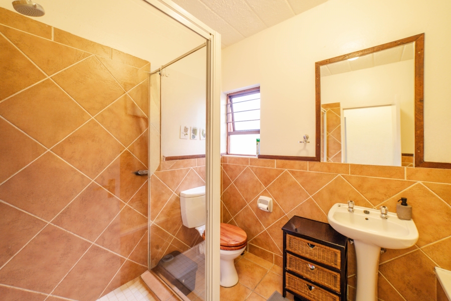 To Let 2 Bedroom Property for Rent in Douglasdale Gauteng