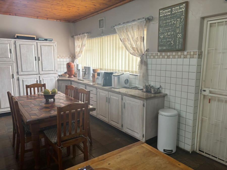 4 Bedroom Property for Sale in Vanderbijlpark SE 2 Gauteng