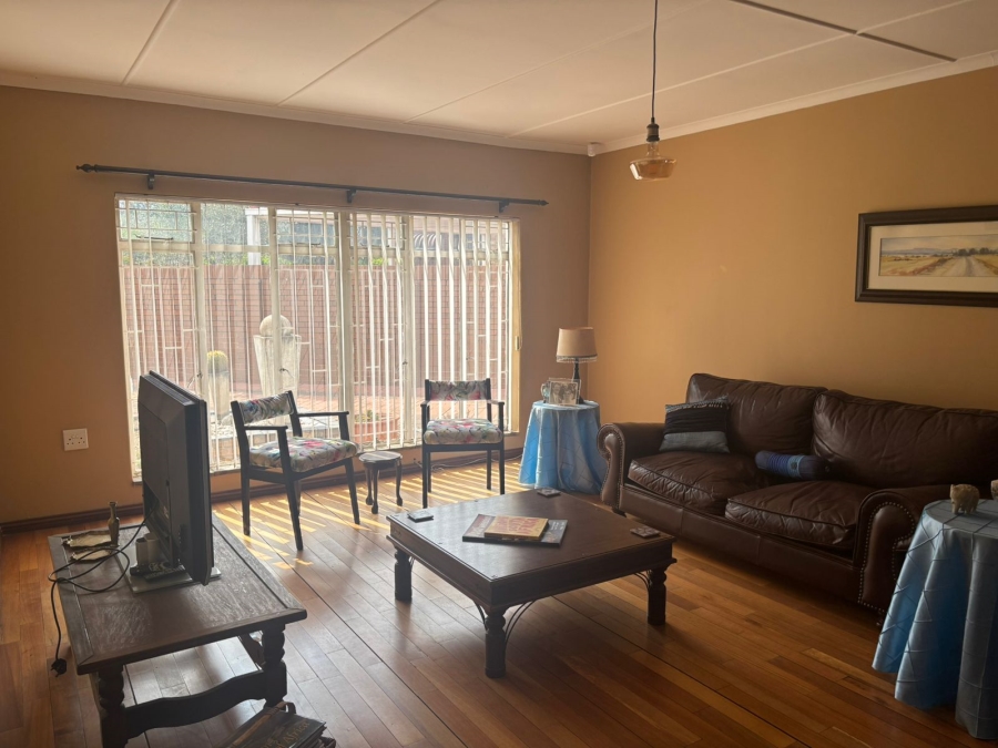 4 Bedroom Property for Sale in Vanderbijlpark SE 2 Gauteng