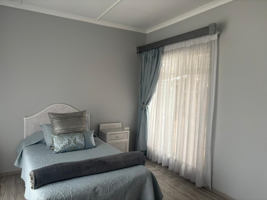 4 Bedroom Property for Sale in Vanderbijlpark SE 2 Gauteng