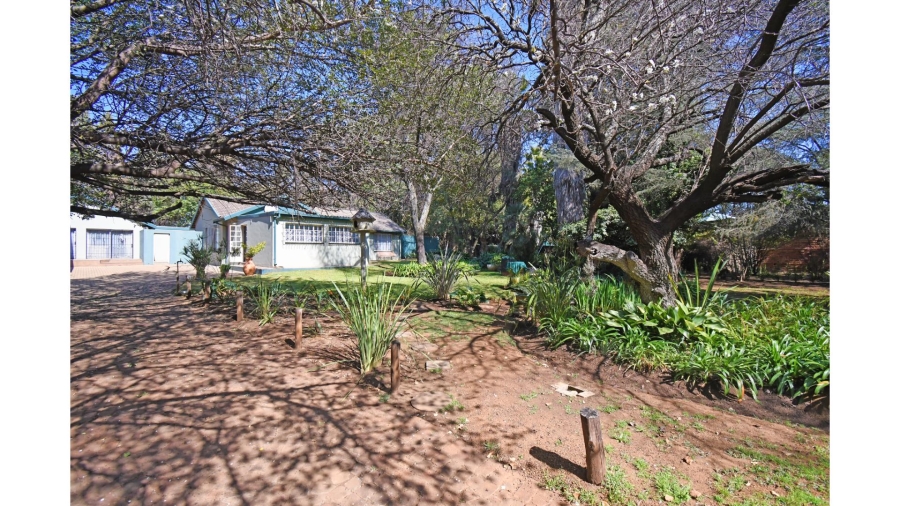 8 Bedroom Property for Sale in Gerardsville Gauteng