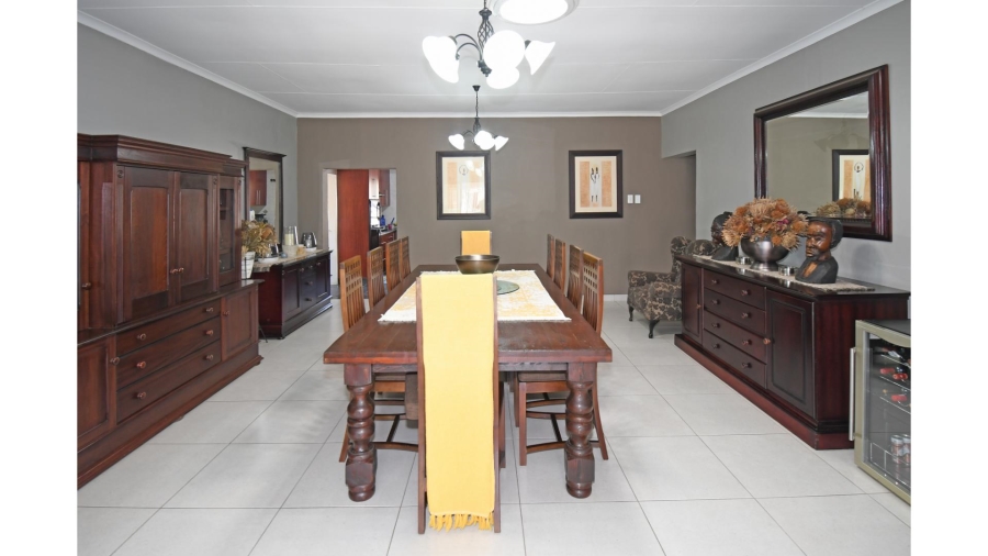 8 Bedroom Property for Sale in Gerardsville Gauteng