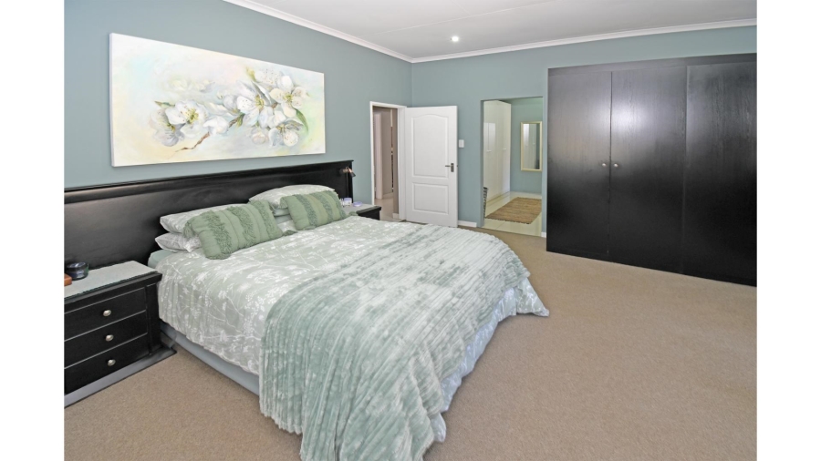 8 Bedroom Property for Sale in Gerardsville Gauteng