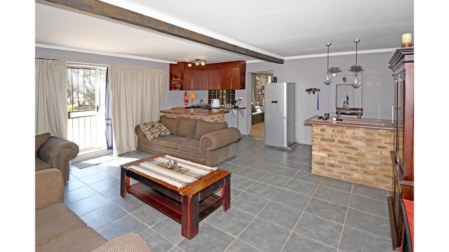 8 Bedroom Property for Sale in Gerardsville Gauteng