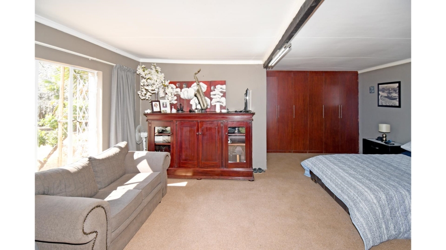 8 Bedroom Property for Sale in Gerardsville Gauteng