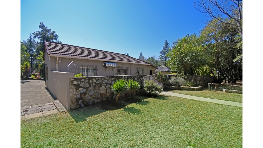 8 Bedroom Property for Sale in Gerardsville Gauteng
