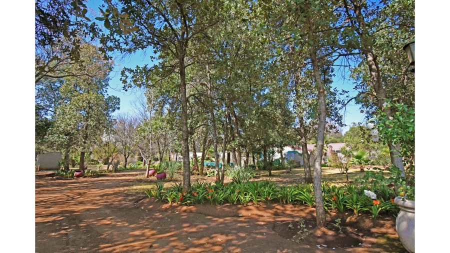 8 Bedroom Property for Sale in Gerardsville Gauteng