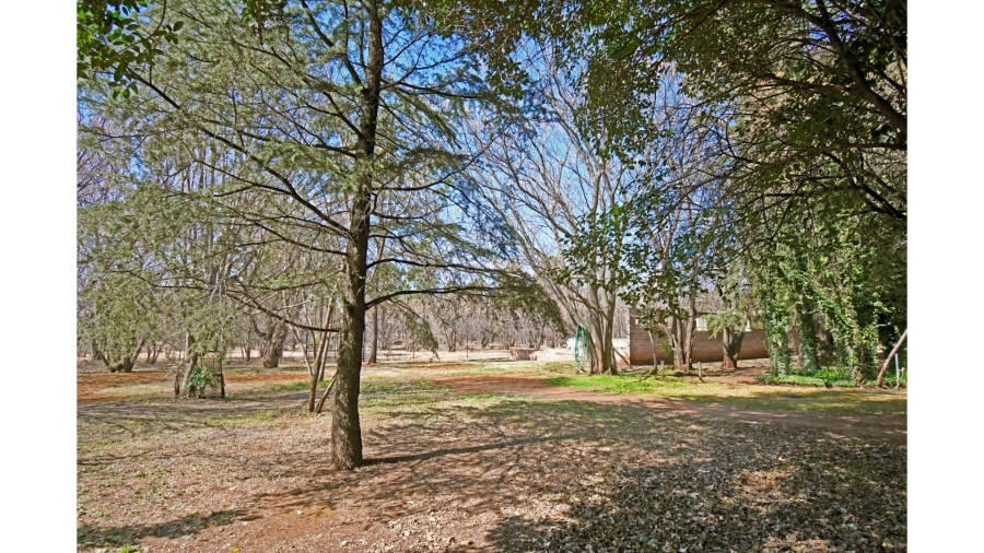 8 Bedroom Property for Sale in Gerardsville Gauteng