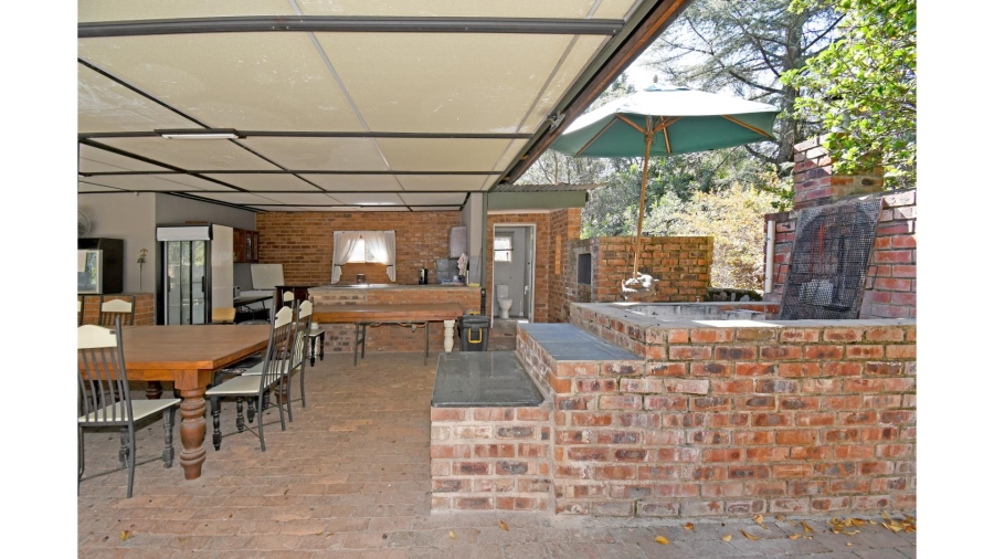 8 Bedroom Property for Sale in Gerardsville Gauteng