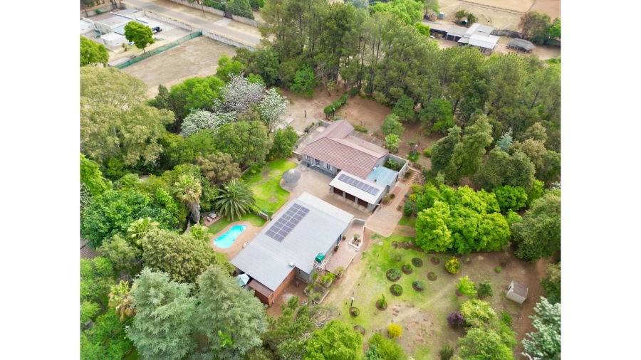 8 Bedroom Property for Sale in Gerardsville Gauteng