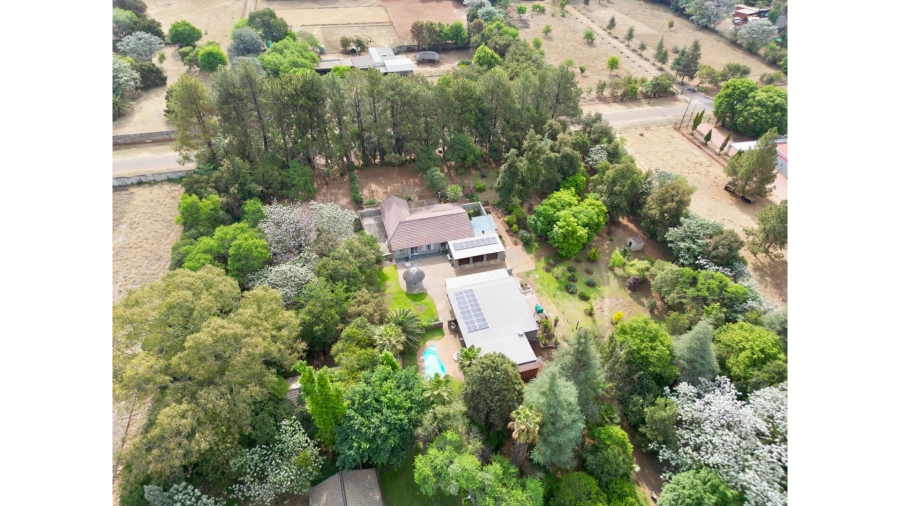 8 Bedroom Property for Sale in Gerardsville Gauteng