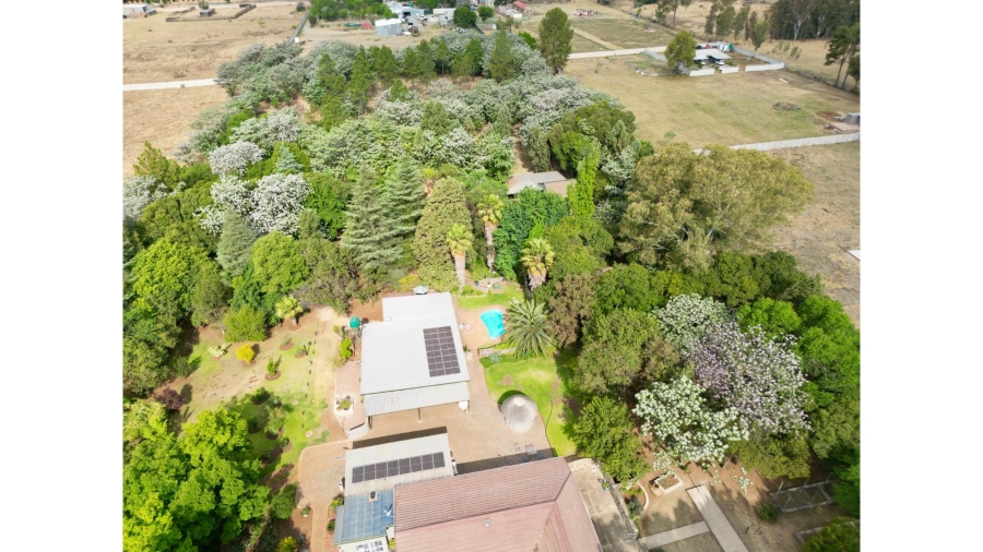8 Bedroom Property for Sale in Gerardsville Gauteng