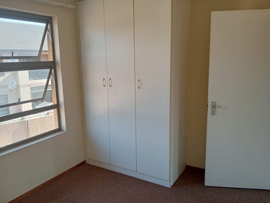 2 Bedroom Property for Sale in Parkrand Gauteng
