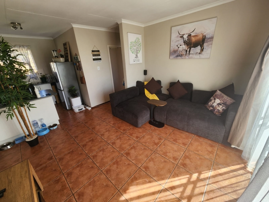 2 Bedroom Property for Sale in Radiokop Gauteng