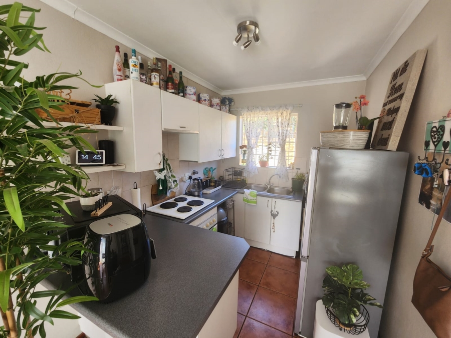 2 Bedroom Property for Sale in Radiokop Gauteng