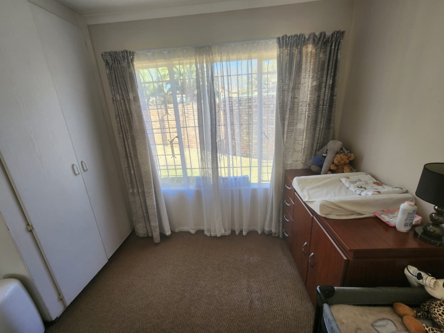 2 Bedroom Property for Sale in Radiokop Gauteng