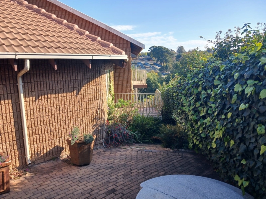 3 Bedroom Property for Sale in Florida North Gauteng