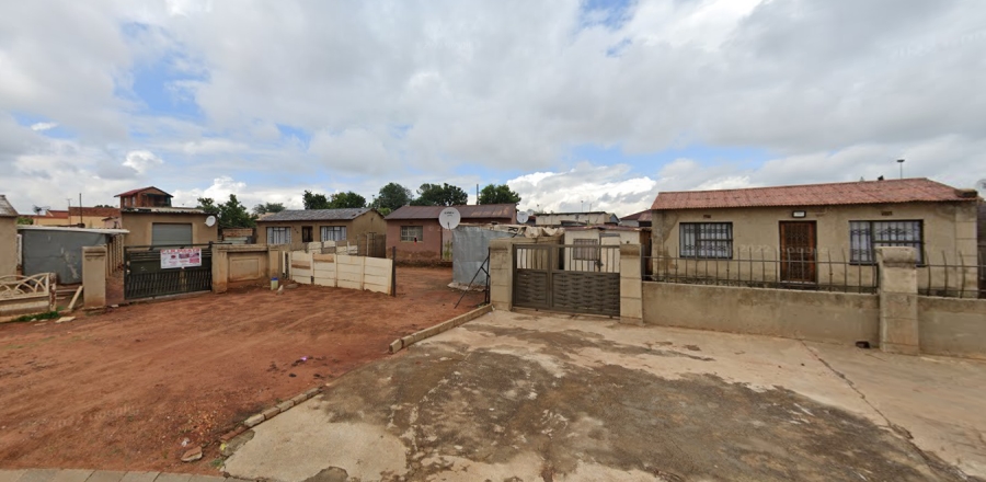2 Bedroom Property for Sale in Mavimbela Gauteng