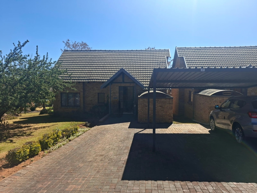 3 Bedroom Property for Sale in Noordheuwel Gauteng
