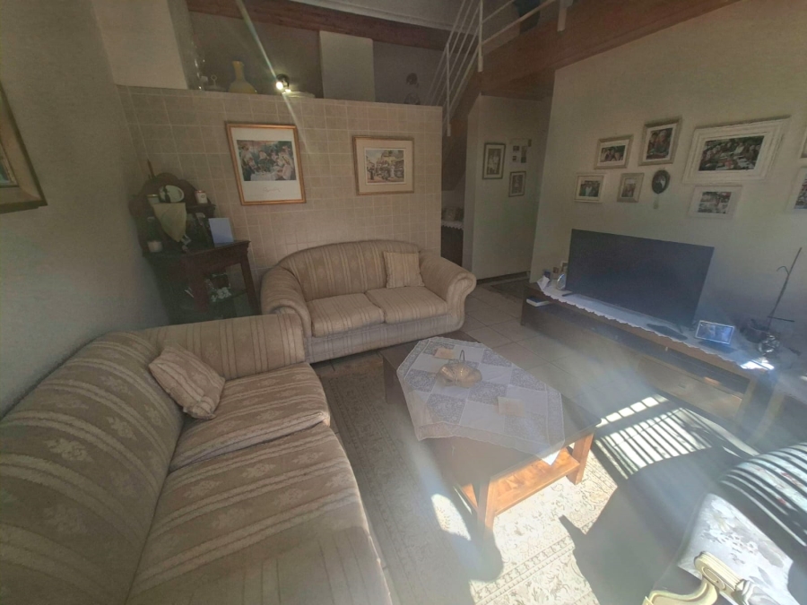 3 Bedroom Property for Sale in Noordheuwel Gauteng